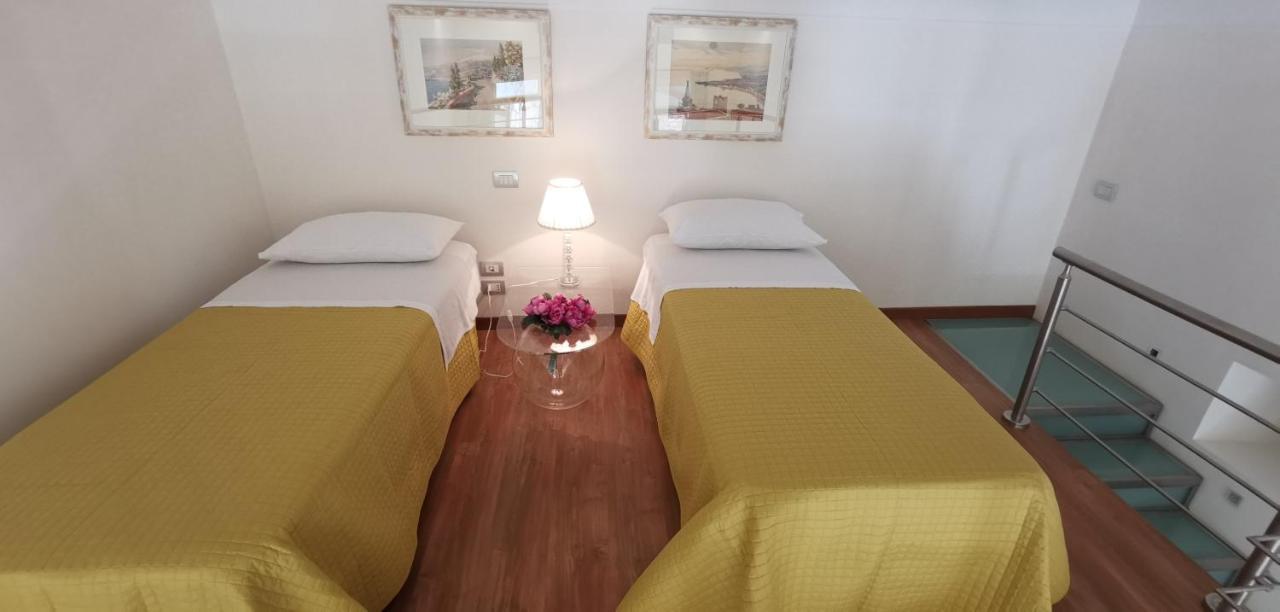 luxury Apartment Carmen n 2 Centro Storico di Taormina Exterior foto